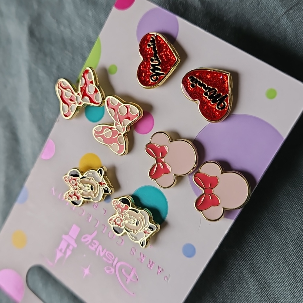 DISNEY MINNIE EARRINGS - Picture 5 of 6